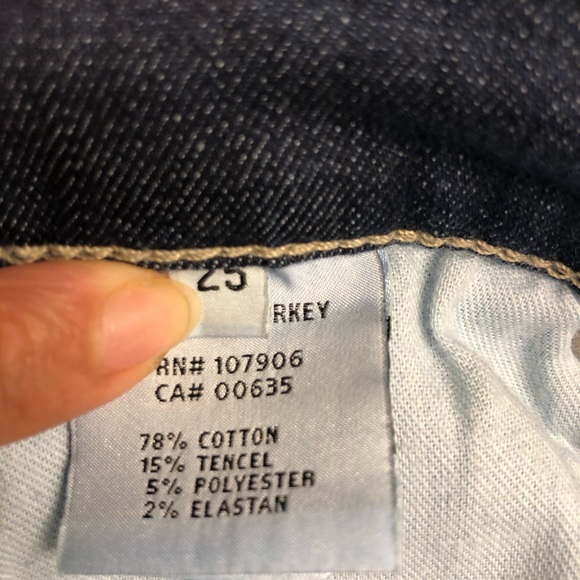 Hudson Jeans (Boyfriend skinny) - Picture 8 of 9